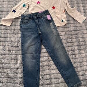 Star Patterned Top and Blue Jeans bundle